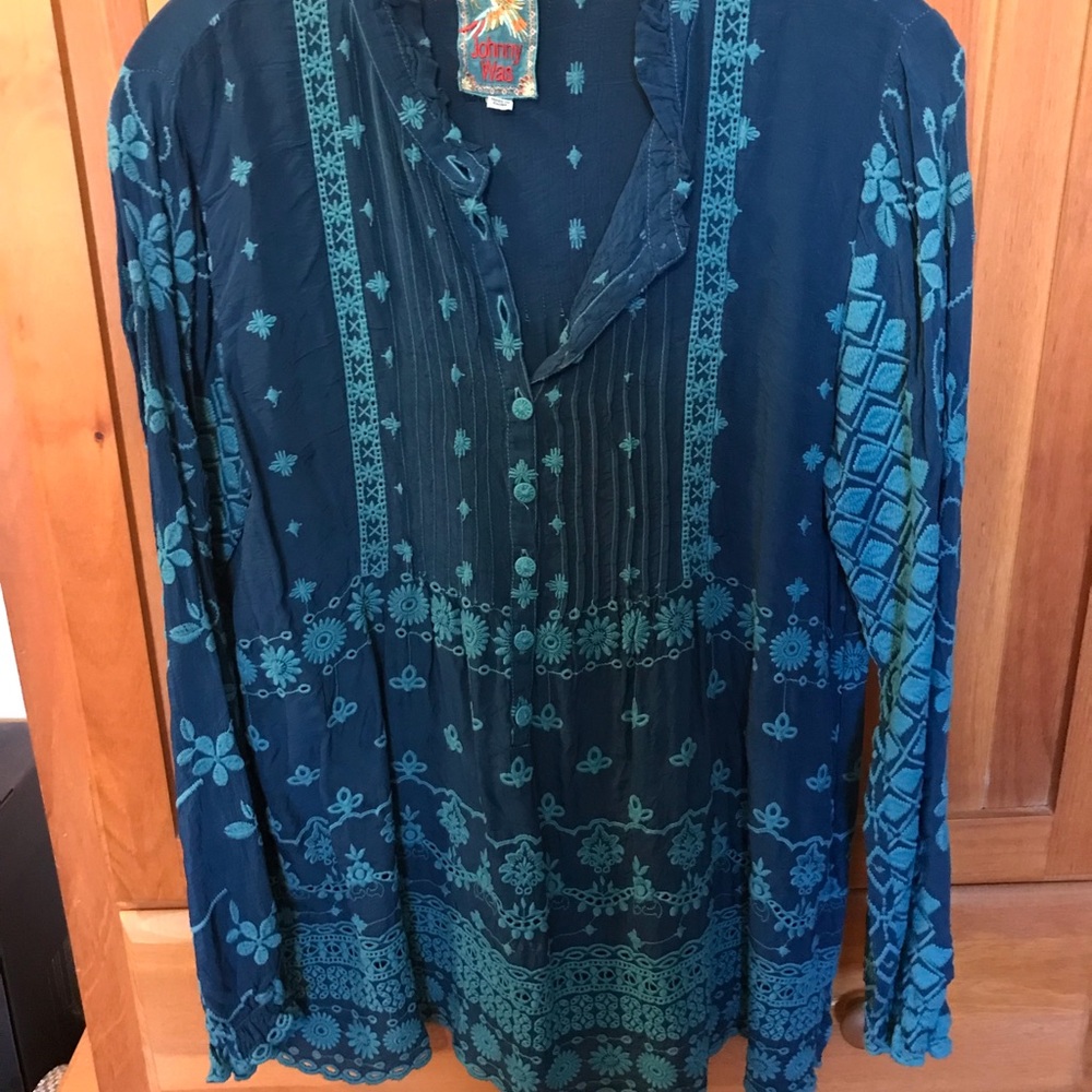 Deep Turquoise M rayon top.